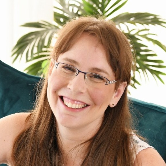 Meet your Posher, Osnat - Picture 1 of 1